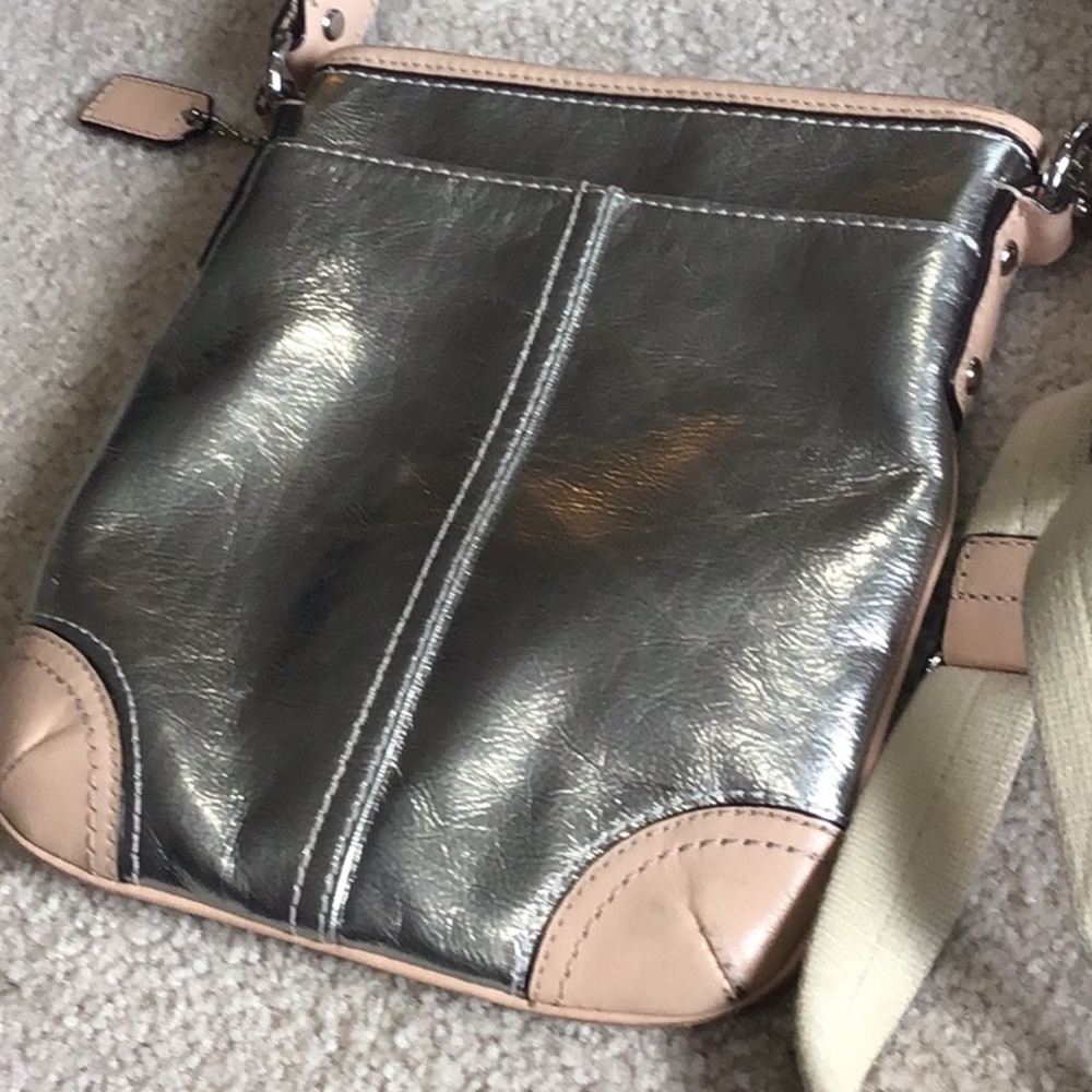 Bags - Picture 16 of 16